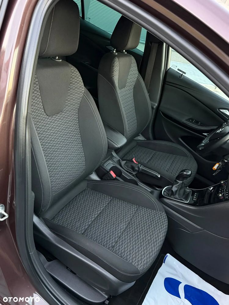 Opel Astra - 26