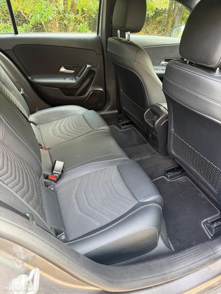Mercedes-Benz A 250 e Style Plus - 17