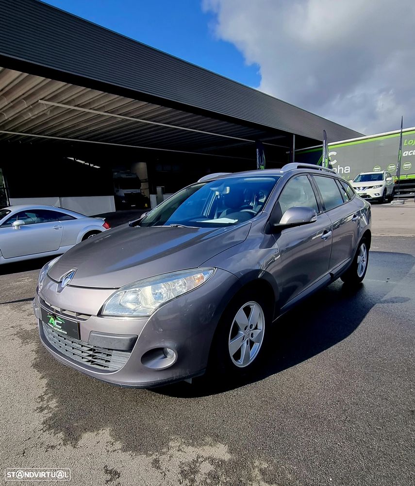 Renault Mégane Sport Tourer 1.5 dCi Dynamique - 2