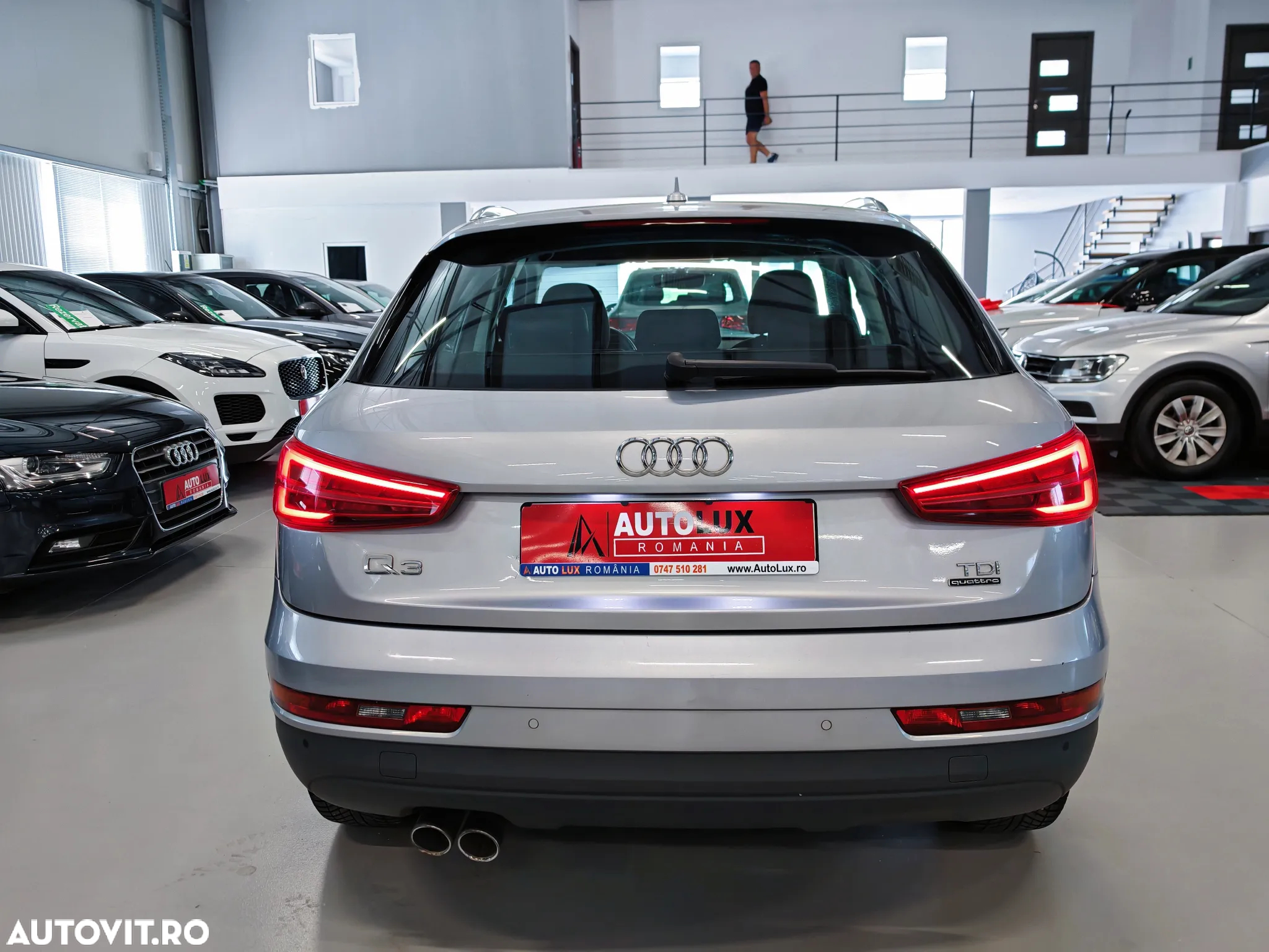 Audi Q3 2.0 35 TDI S tronic - 29