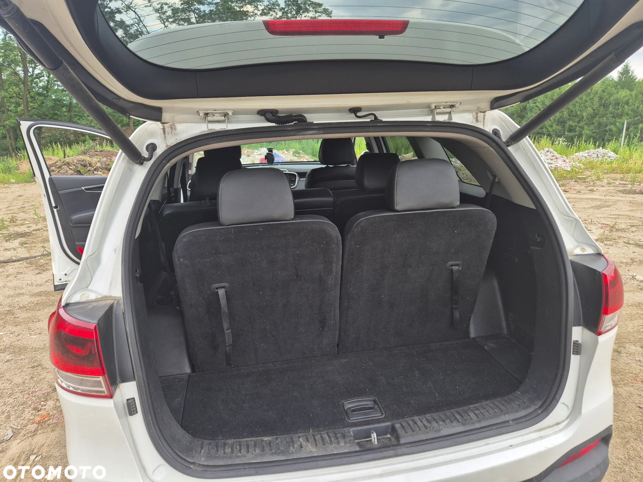 Kia Sorento - 9