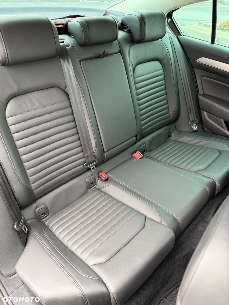 Volkswagen Passat 2.0 TDI BMT 4Mot Highline DSG - 12