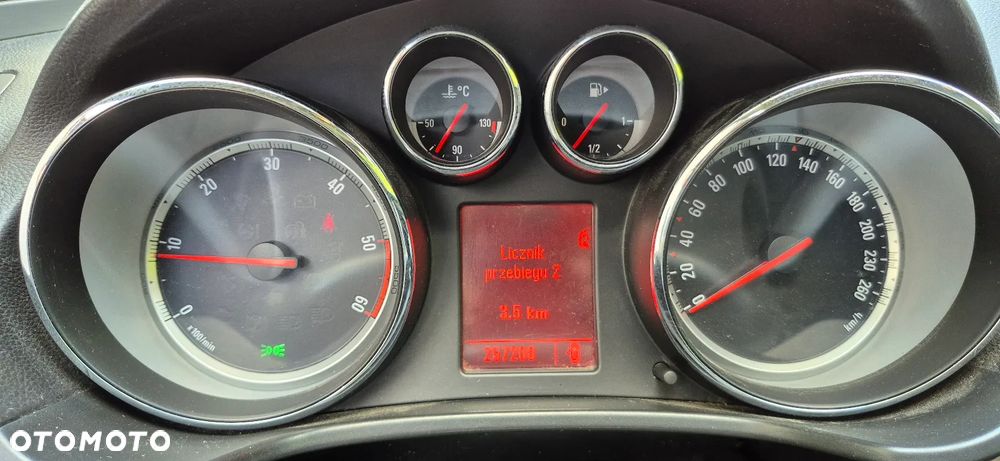 Opel Insignia 2.0 CDTI - 7