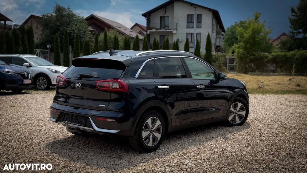 Kia Niro 1.6 GDI HEV 2WD OPF Aut. Edition 7 - 6