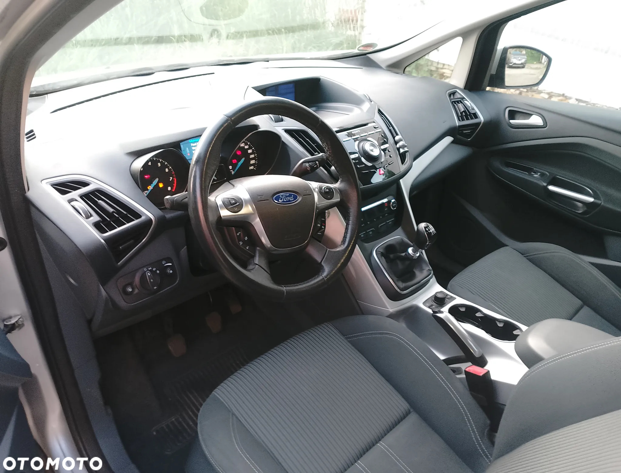 Ford Grand C-MAX 1.6 EcoBoost Start-Stop-System Champions Edition - 16