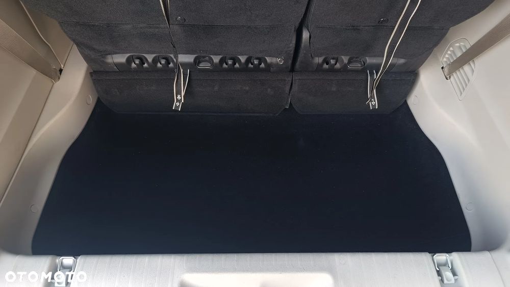 Chrysler Pacifica - 13