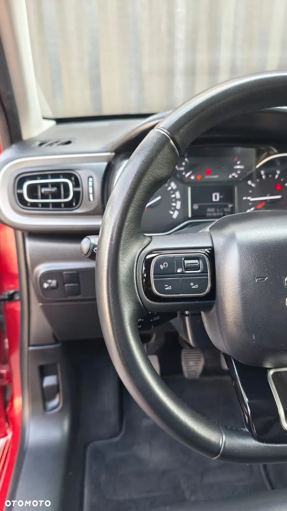 Citroën C3 1.2 PureTech Exclusive - 32