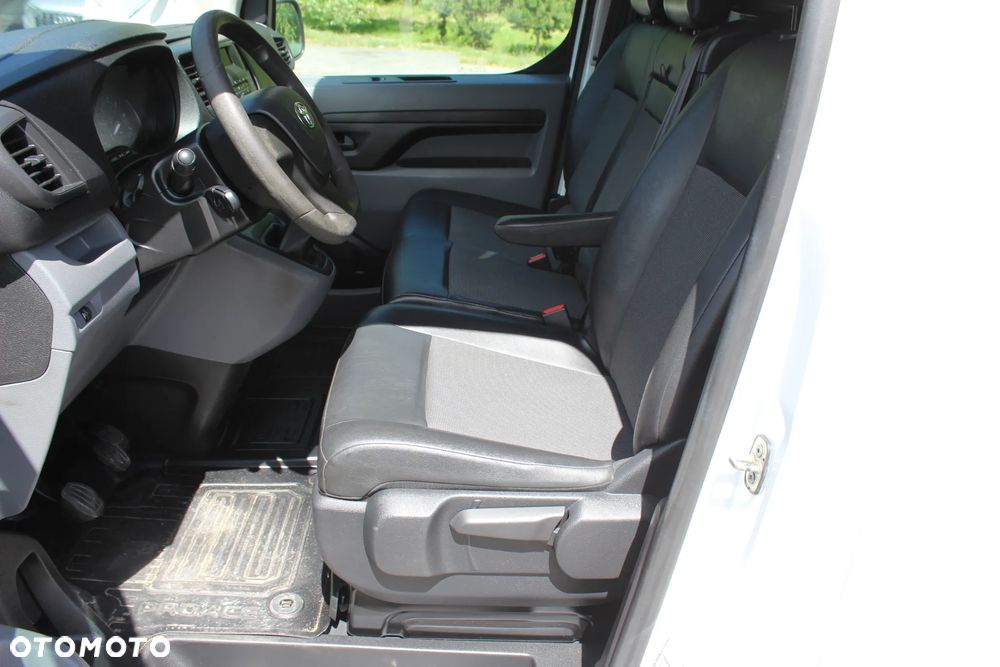 Toyota Proace - 21