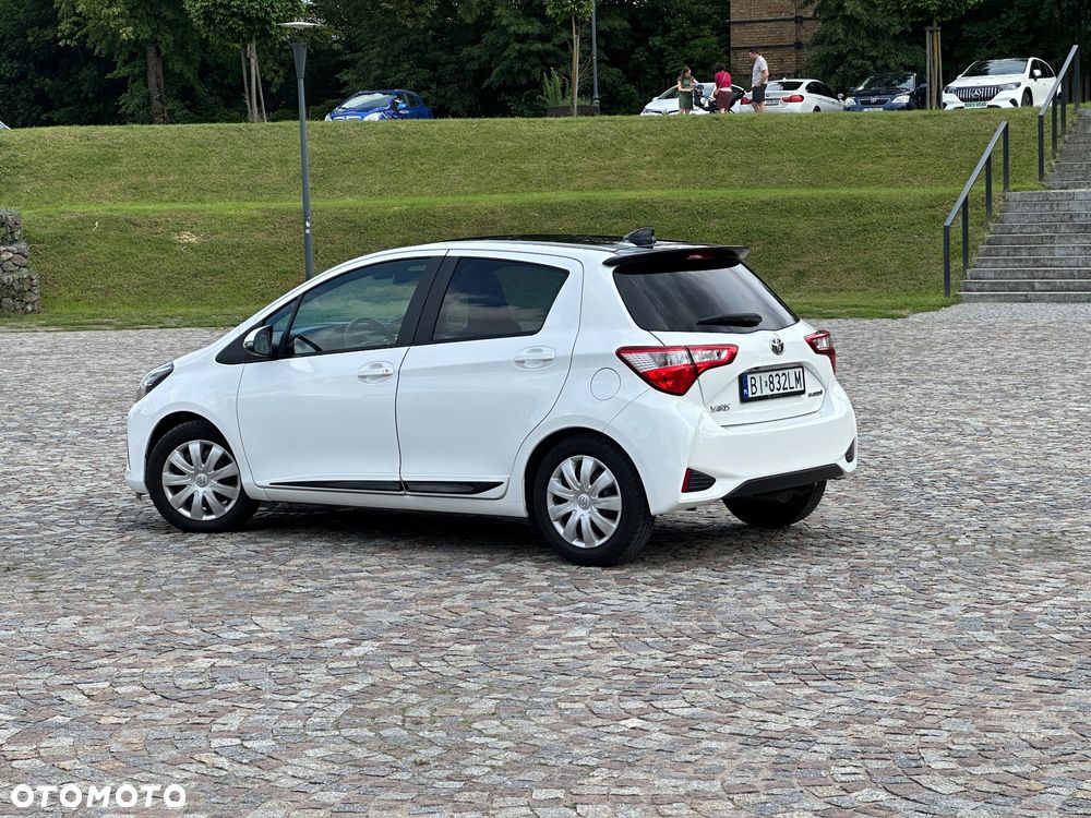Toyota Yaris - 5