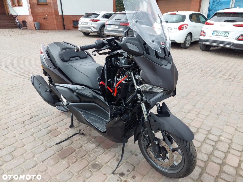 Yamaha X-max - 7