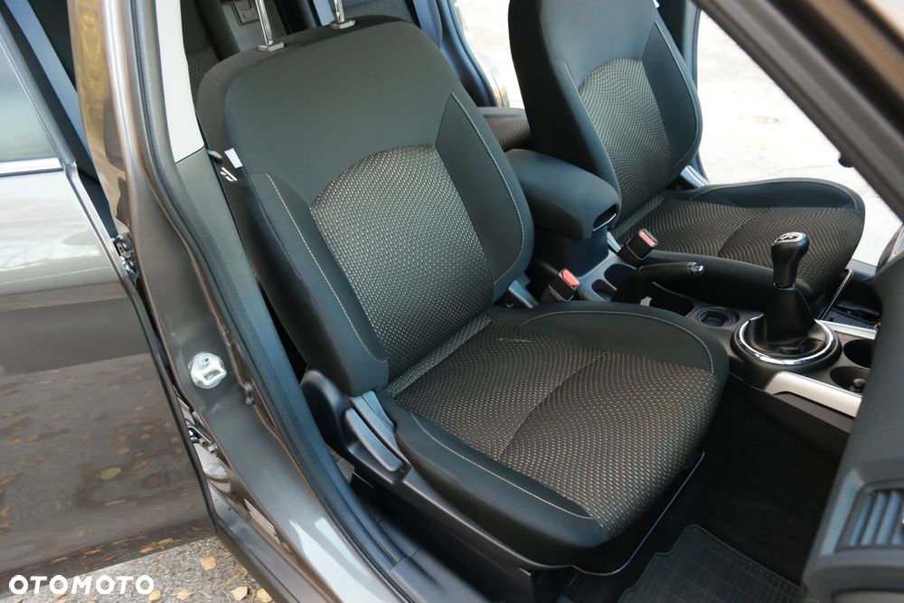 Mitsubishi ASX - 28