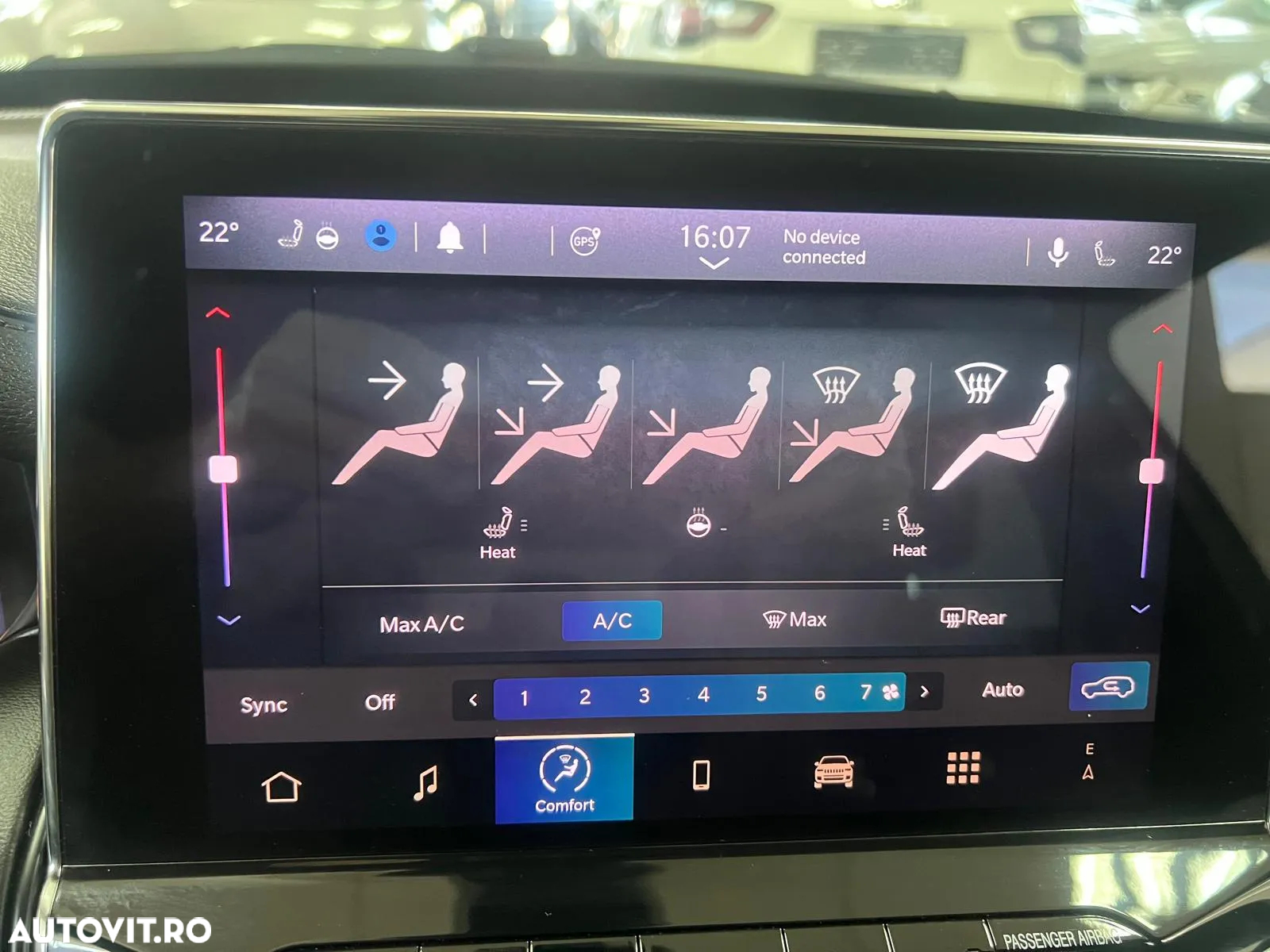 Jeep Compass 1.3 T4 4xe PLUG-IN HYBRID Automatik S - 32