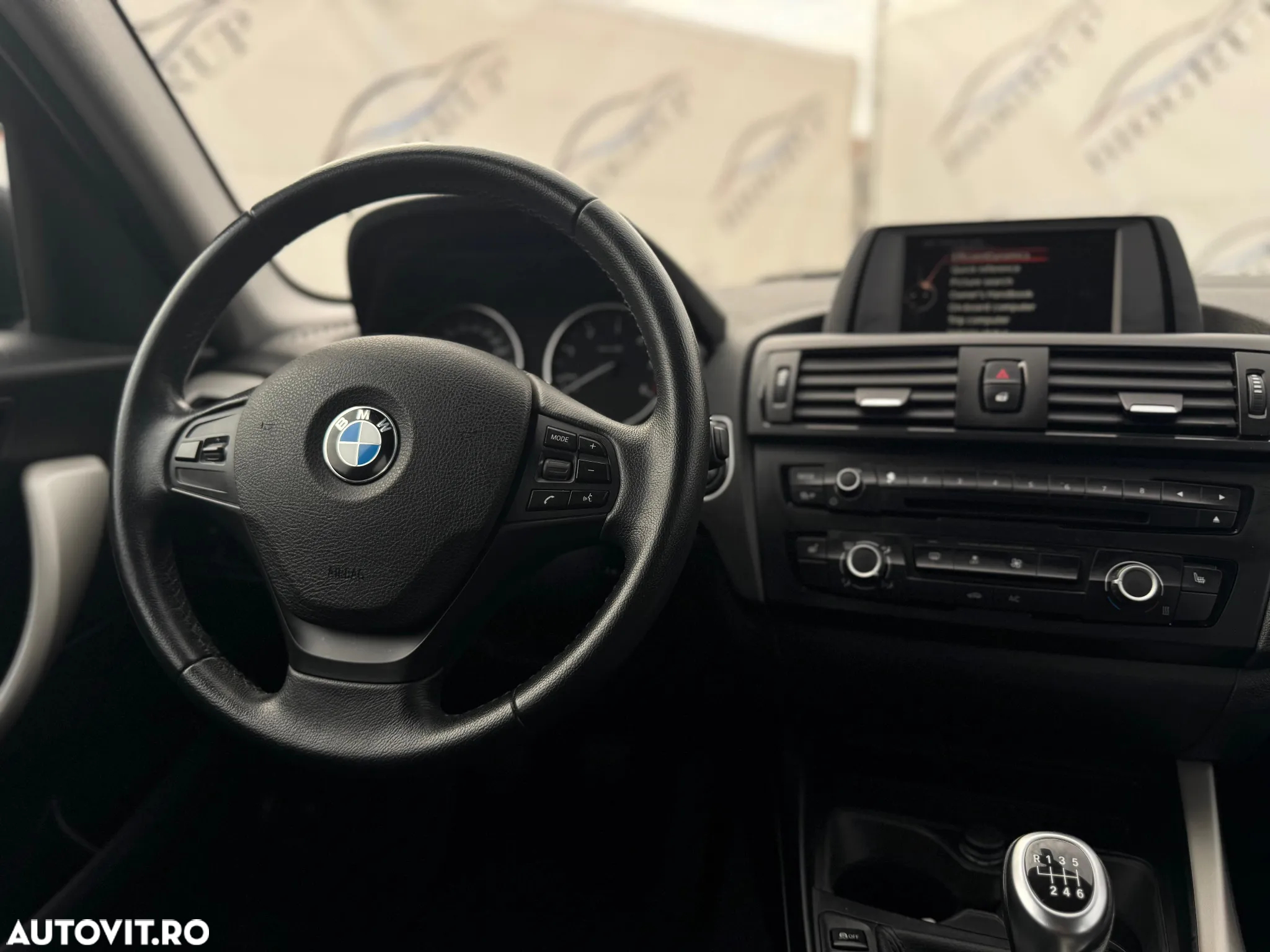 BMW Seria 1 116d - 6