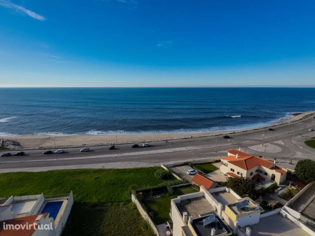 Moradia T6 com Vistas de Mar na Prestigiada FozVillage - Grande imagem: 3/51