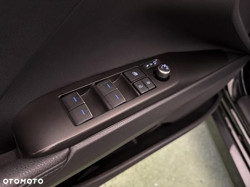 Toyota Camry 2.5 Hybrid Comfort CVT - 13