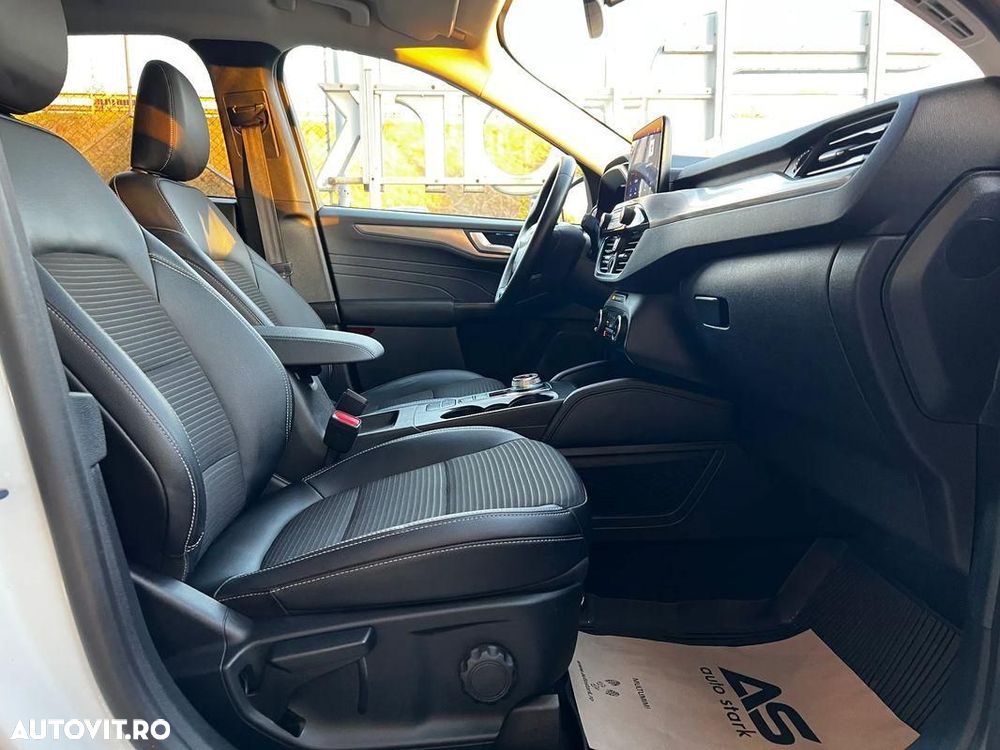 Ford Kuga 2.5 Duratec FHEV AWD Titanium - 20