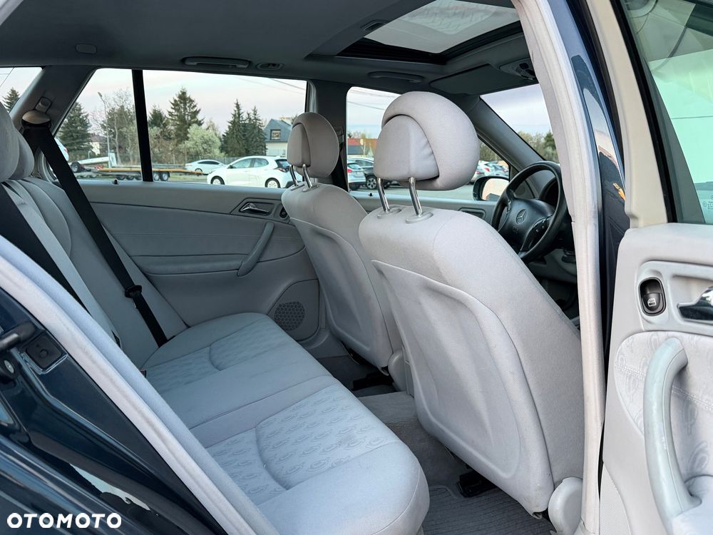 Mercedes-Benz Klasa C 180 Kompressor Automatik Avantgarde - 12