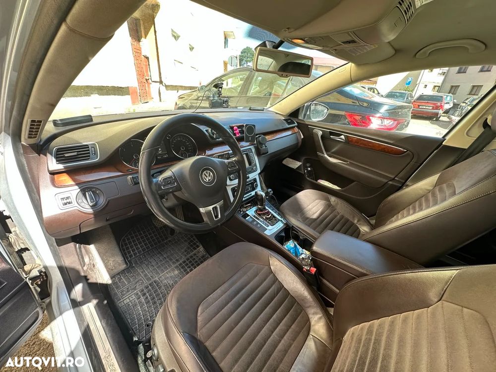 Volkswagen Passat - 2