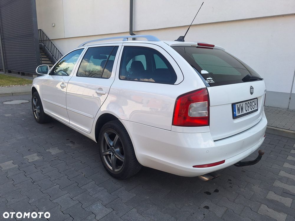 Skoda Octavia 1.8 TSI IMPULS EDITION 4x4 - 10