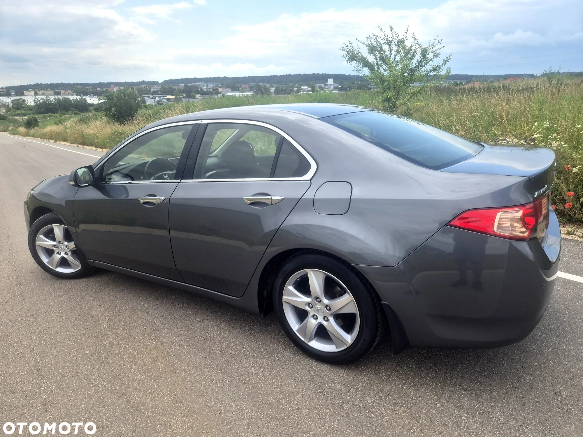 Honda Accord 2.0 Executive - 6