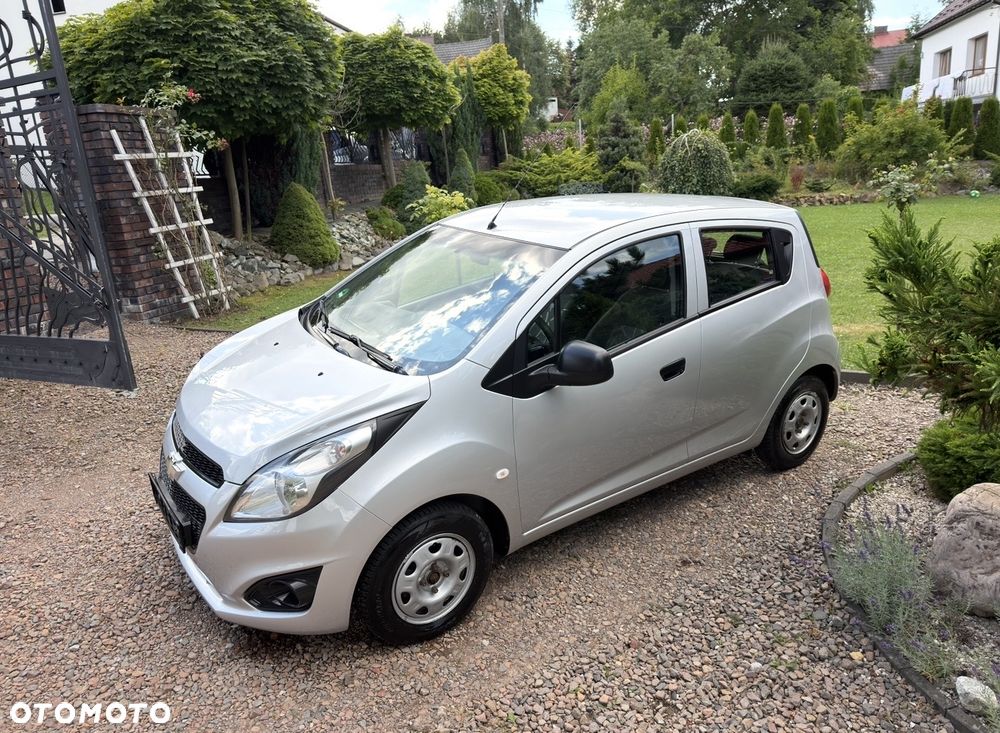 Chevrolet Spark 1.0 + - 7