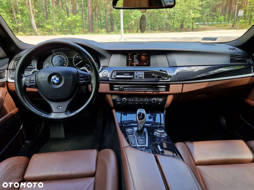 BMW Seria 5 520d Luxury Line - 14