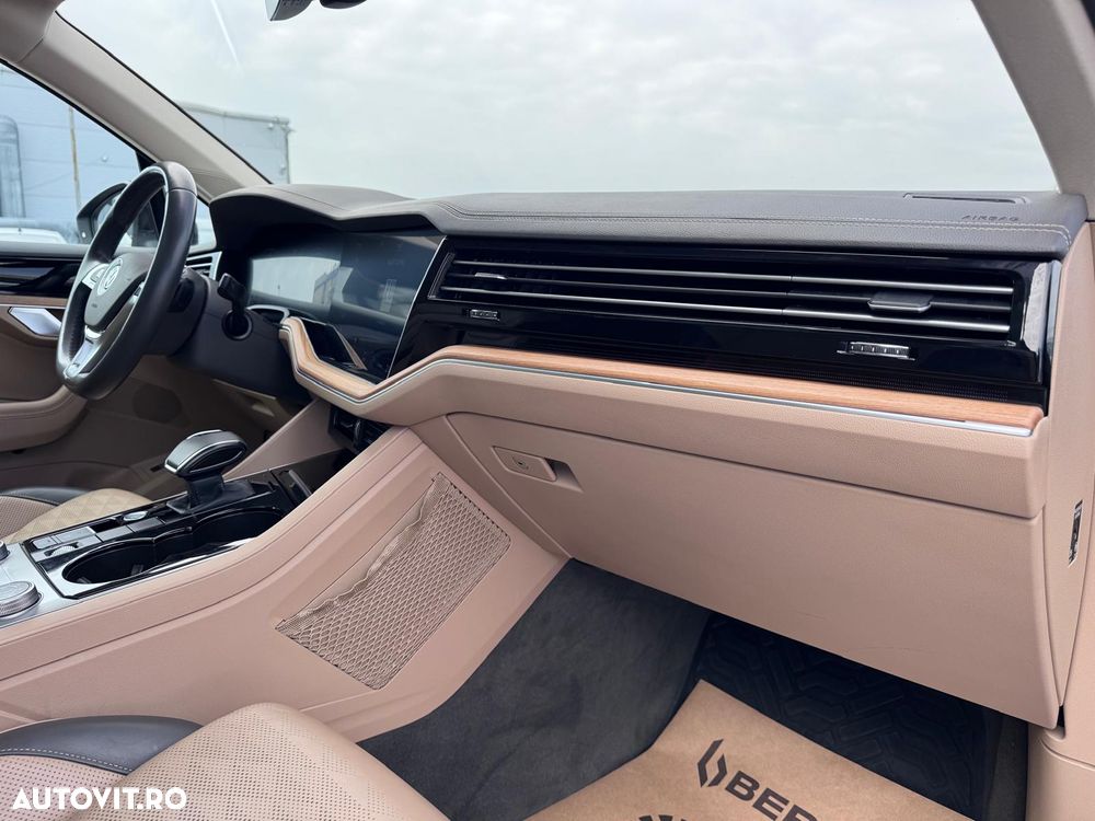 Volkswagen Touareg V6 TDI Atmosphere - 12