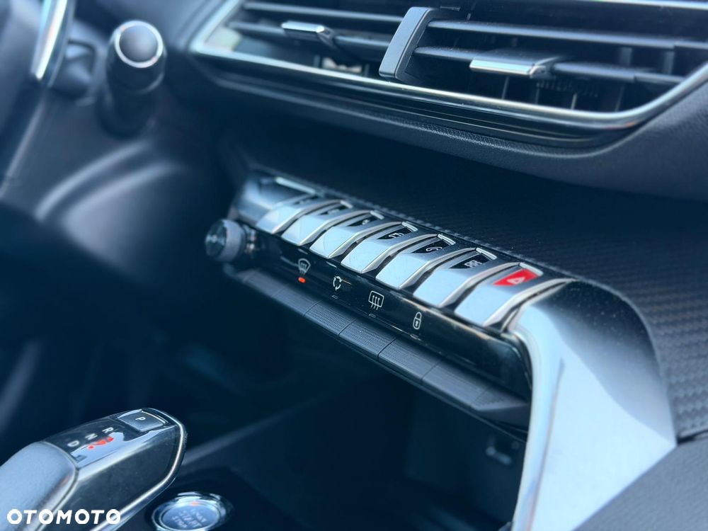 Peugeot 5008 1.5 BlueHDi Active S&S EAT8 - 3