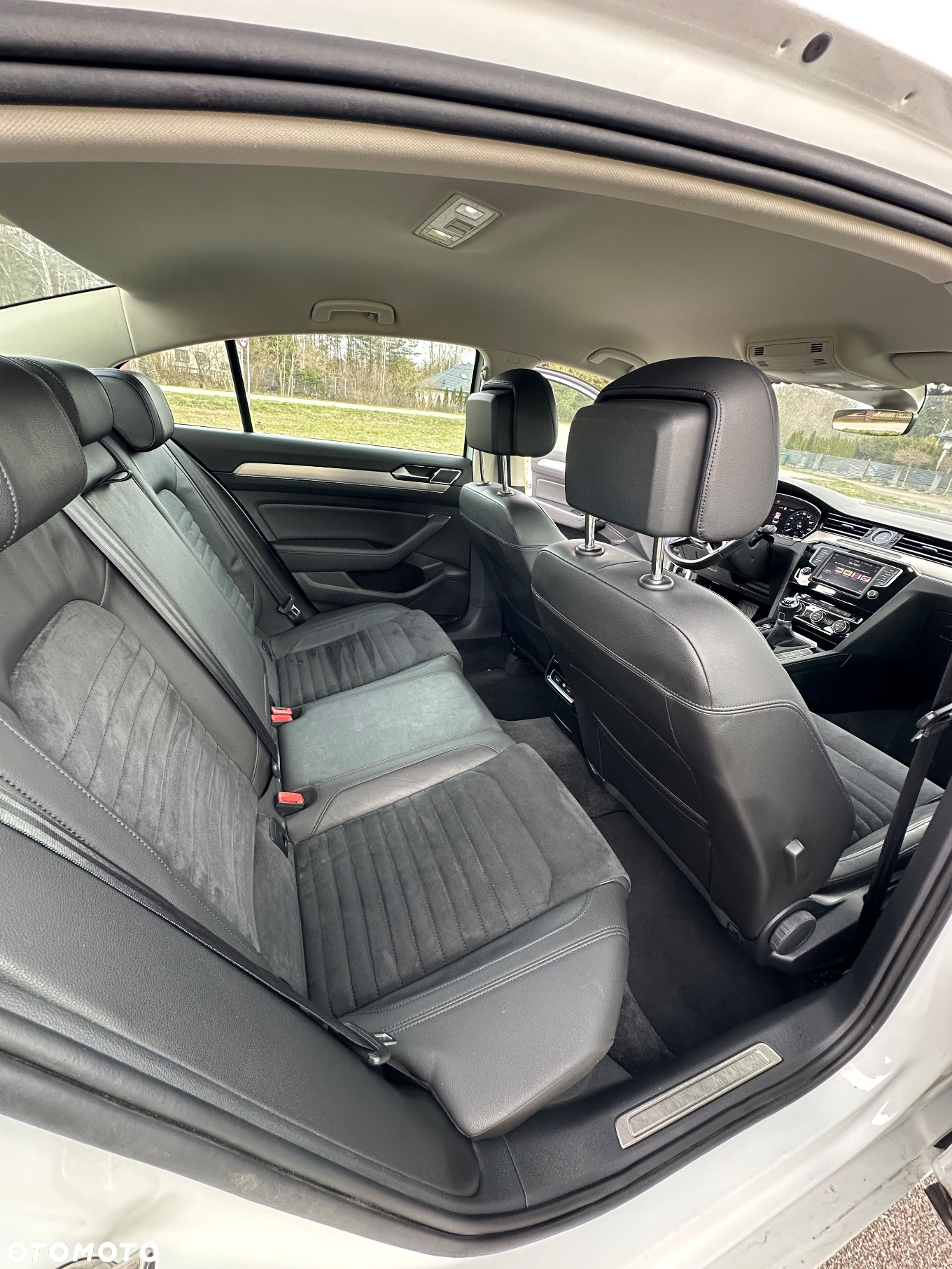 Volkswagen Passat 1.8 TSI BMT Highline - 10