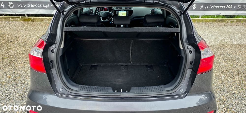 Kia Rio 1.4 Dream Team Edition - 23