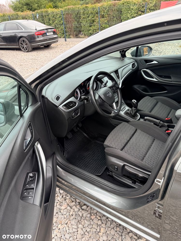 Opel Astra 1.6 D (CDTI DPF ecoFLEX) Start/Stop Excellence - 6