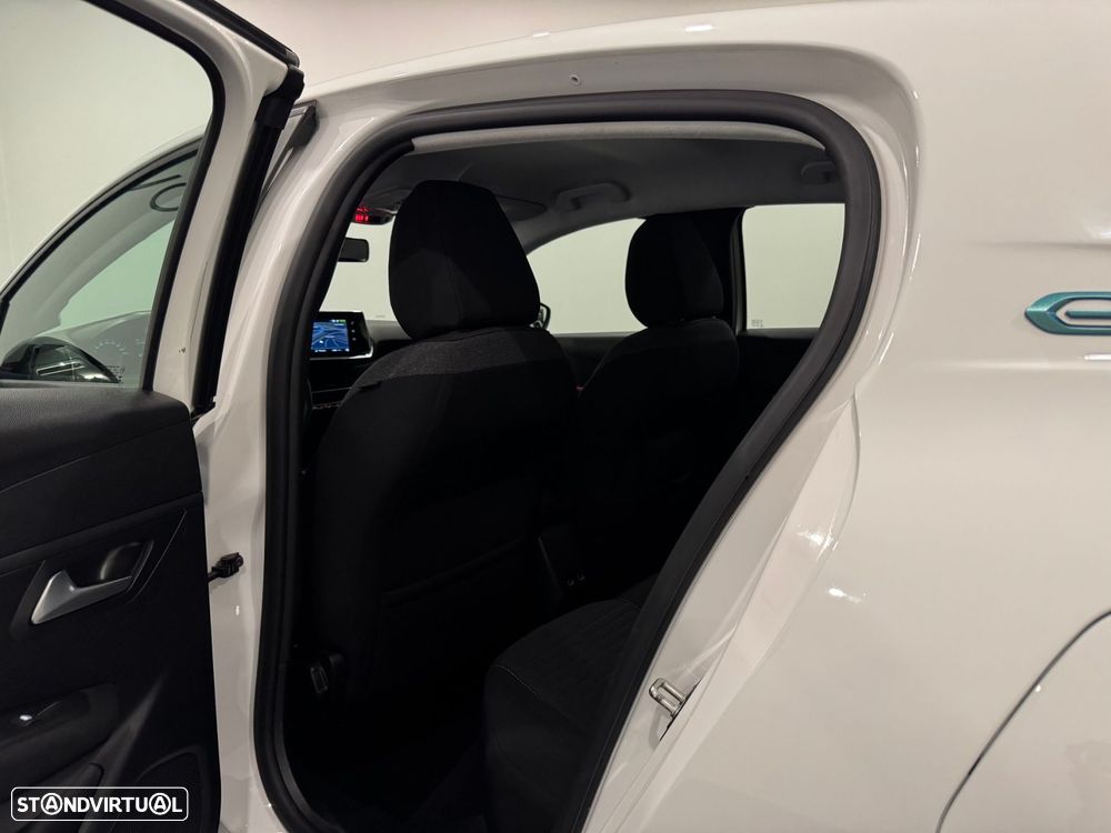 Peugeot e-208 50 kWh Active Pack - 31