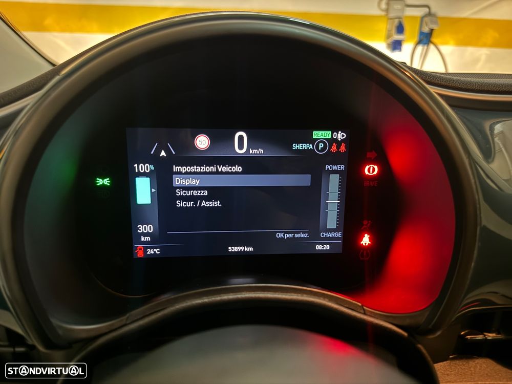 Fiat 500e 42kWh ICON — fotografia 27