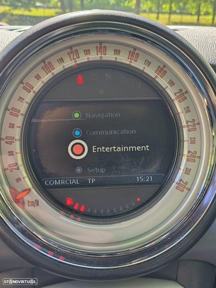 MINI 3 Portas One D - 17