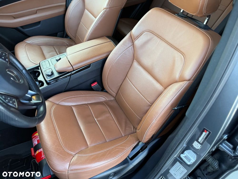 Mercedes-Benz GLE 250 d 4-Matic - 12