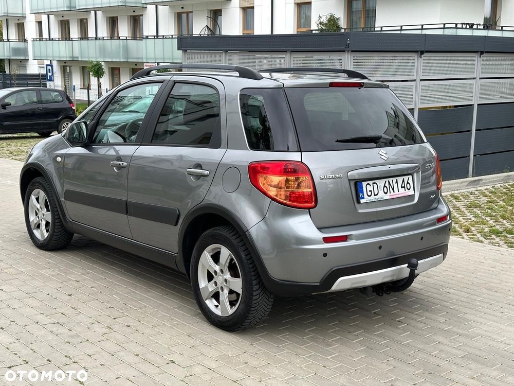 Suzuki SX4 1.6 Comfort 4WD - 4