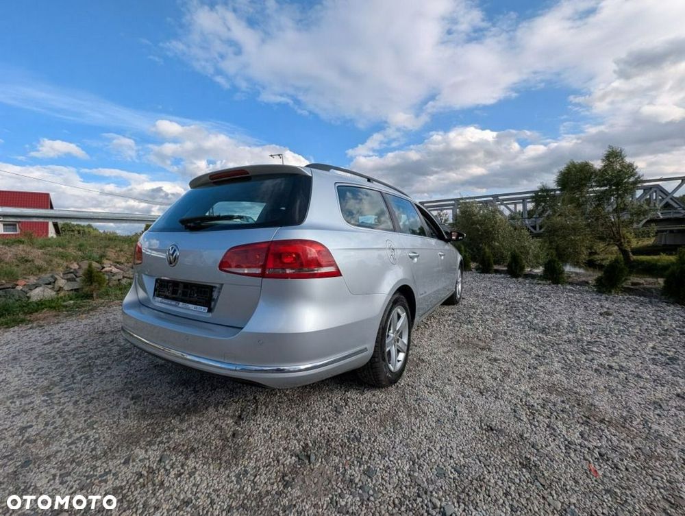 Volkswagen Passat - 8