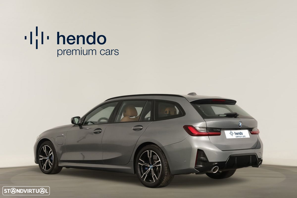 BMW 330 e Touring Pack Desportivo M Auto - 4