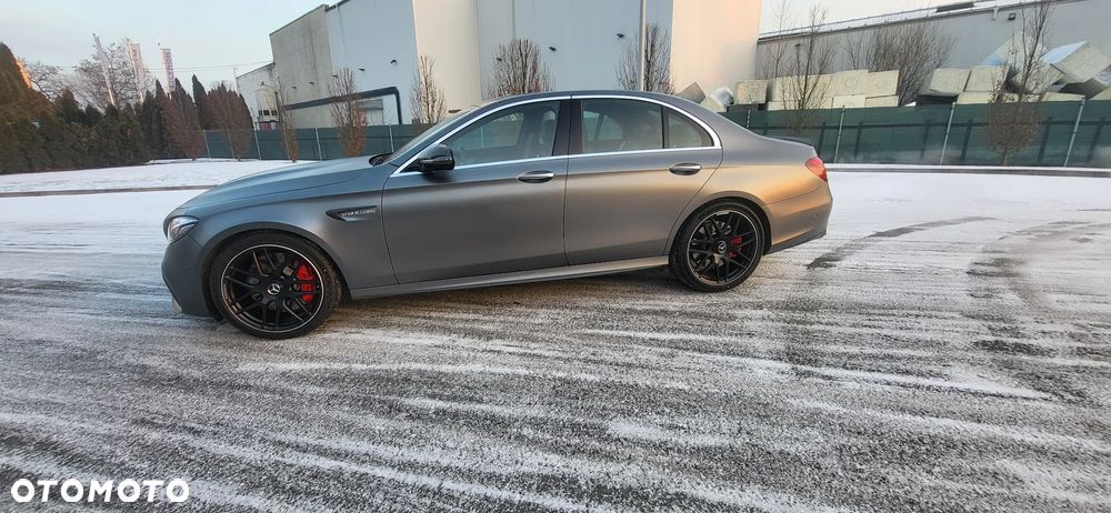 Mercedes-Benz Klasa E AMG 63 S 4Matic+ AMG Speedshift MCT-9G - 10