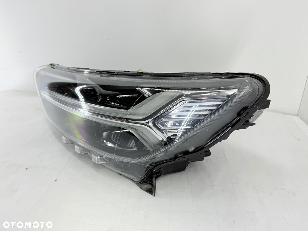 Lampa przednia lewa Volvo XC40 FULL LED - 3
