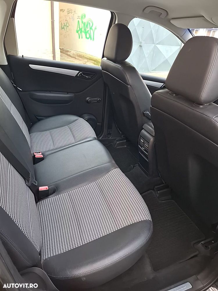 Mercedes-Benz A 170 Avantgarde - 9