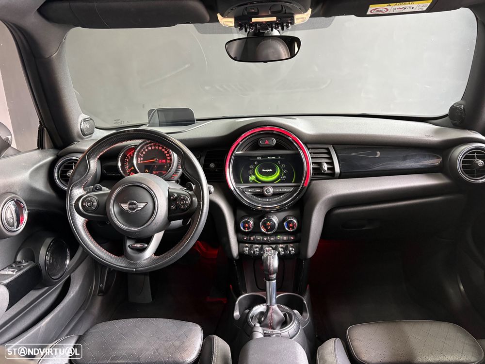 MINI 3 Portas Cooper SD Aut. - 10