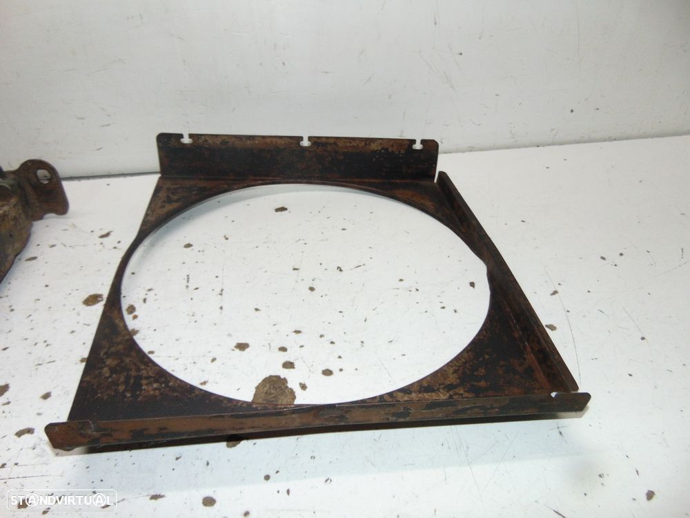 Peugeot 404 radiador/Aro - 11