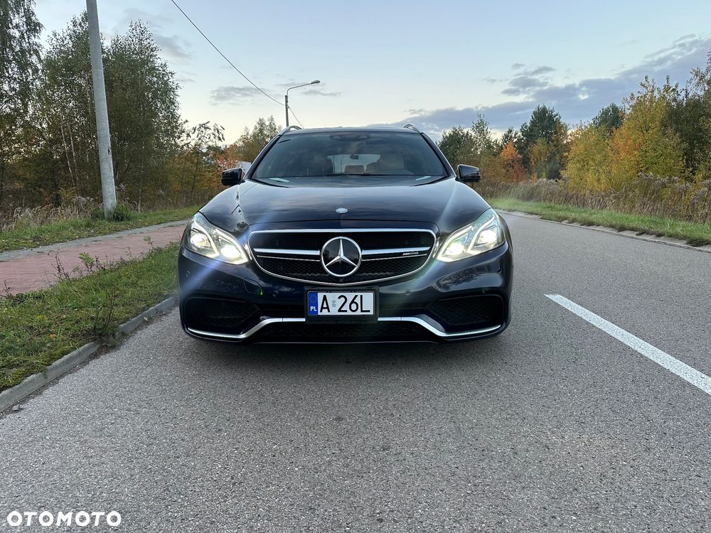 Mercedes-Benz Klasa E 63 AMG 4Matic AMG Speedshift MCT - 6