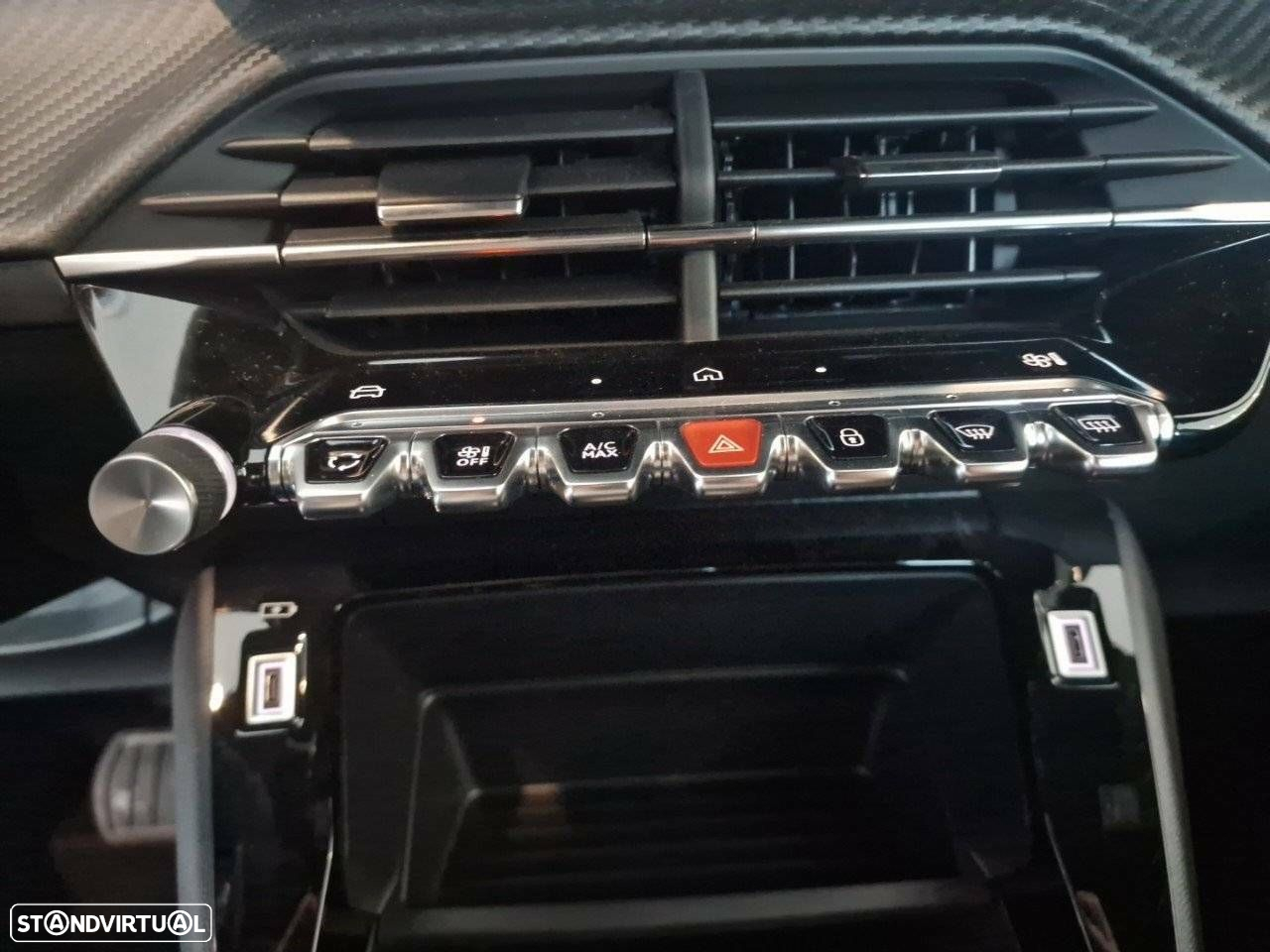 Peugeot e-2008 54 kWh Active - 21