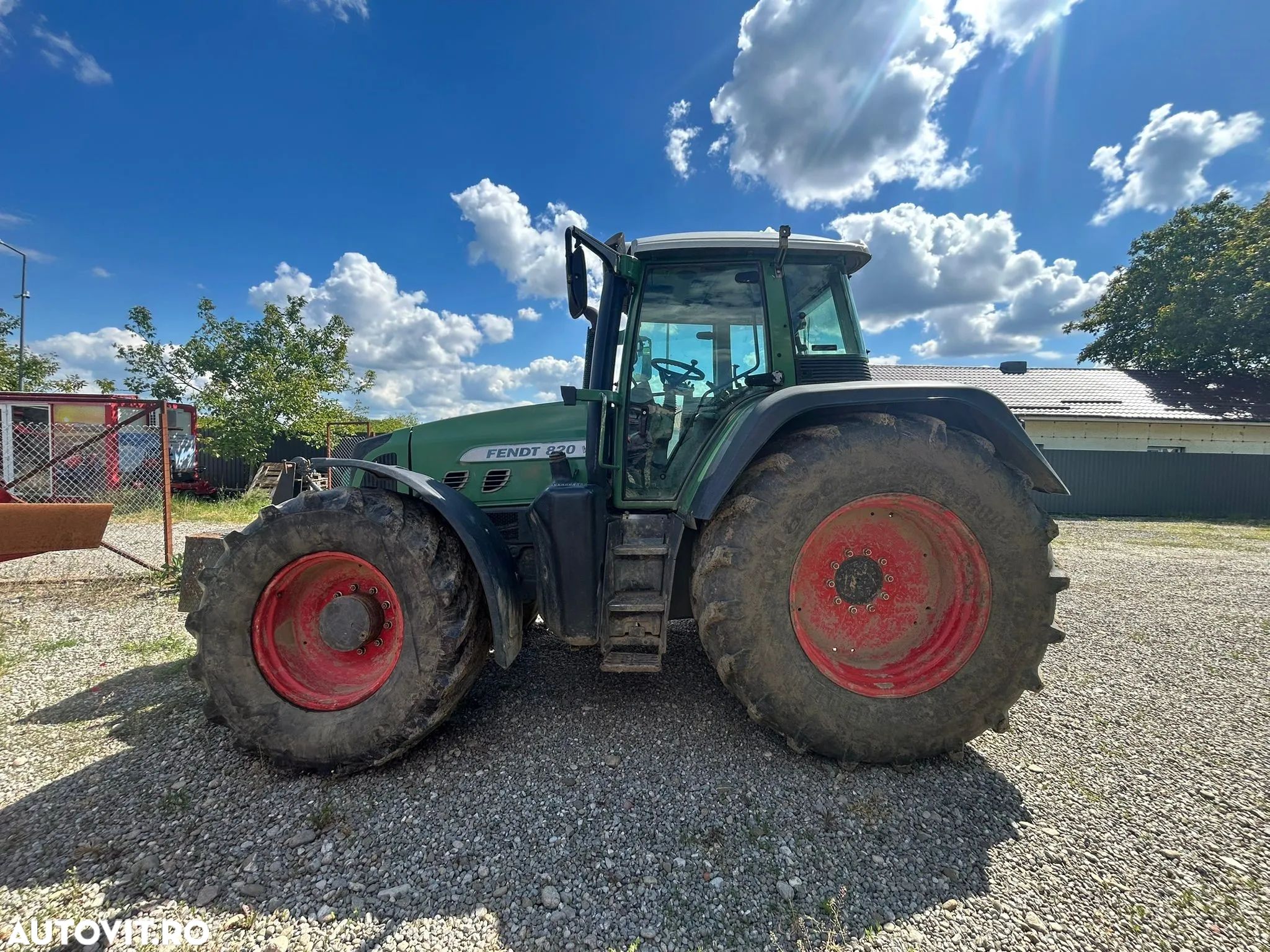 Fendt 820 - 1