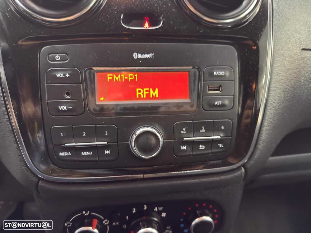 Dacia Lodgy 1.5 dCi Confort 7L - 18