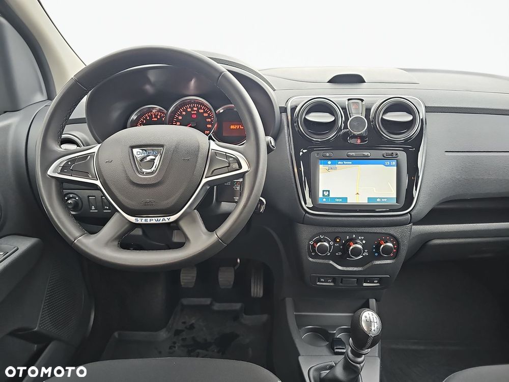 Dacia Lodgy 1.5 Blue dCi Stepway S&S - 23