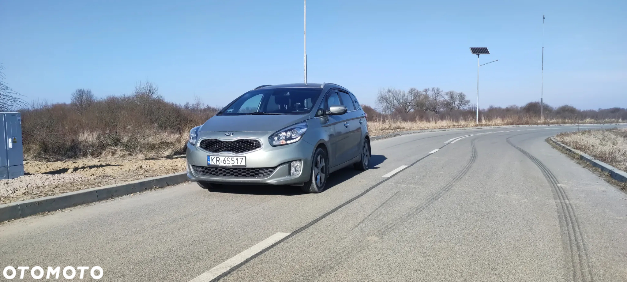 Kia Carens 1.6 GDI L 7os EU6 - 19