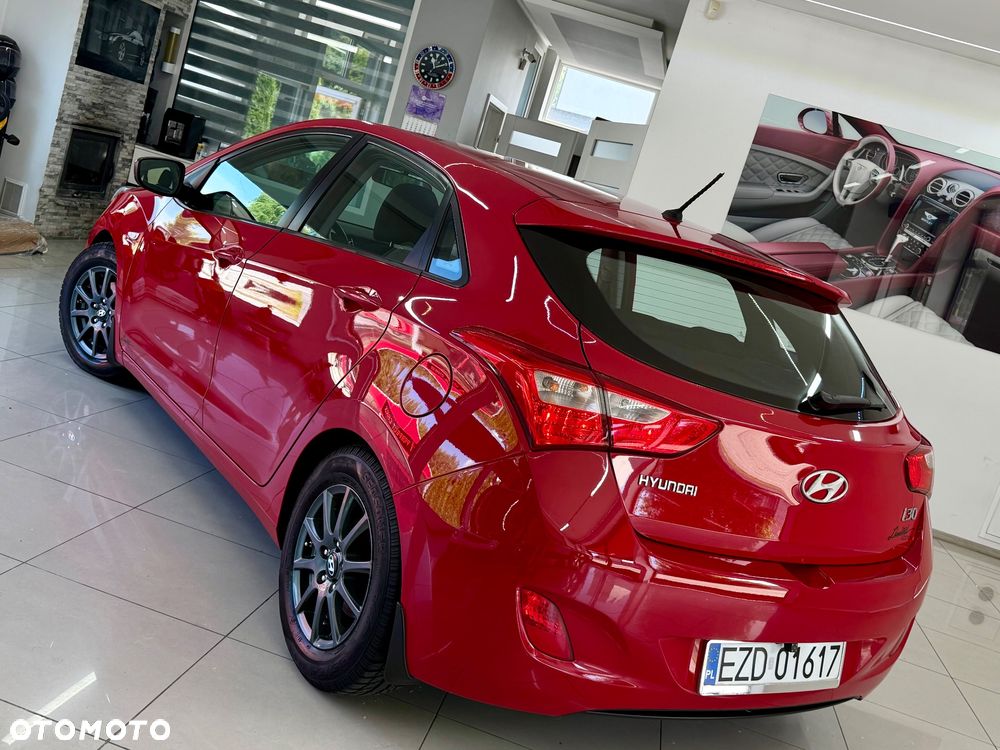 Hyundai i30 1.4 CRDi Premium - 4